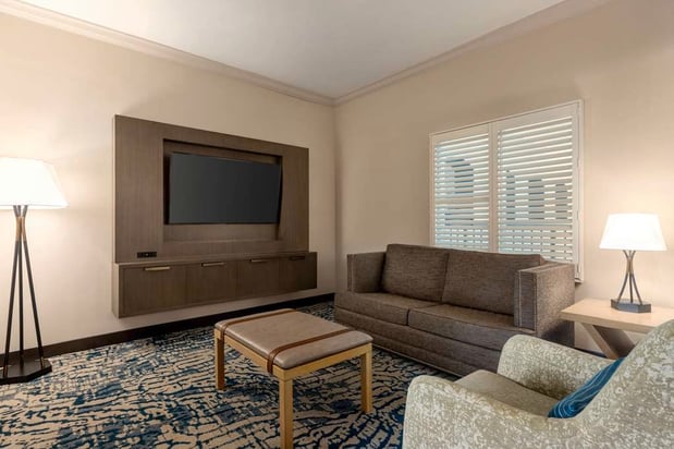Images Embassy Suites by Hilton Tampa Downtown Convention Center