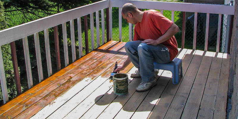 We use high-quality deck staining products that hold up well outdoors.