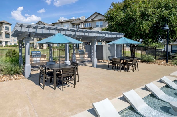 Images Camden Cedar Hills Apartments