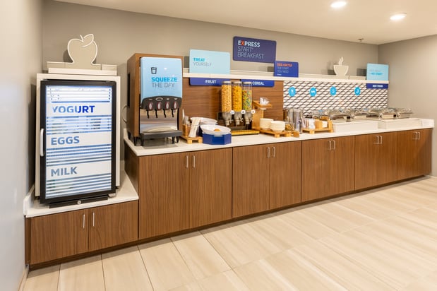 Images Holiday Inn Express & Suites Englewood - Denver South by IHG