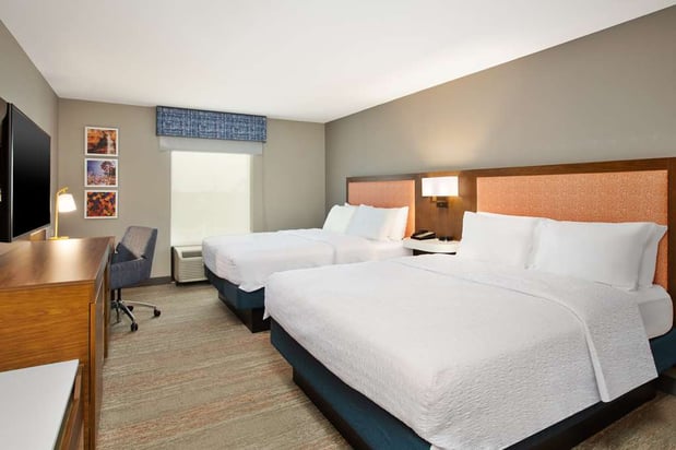 Images Hampton Inn Clinton