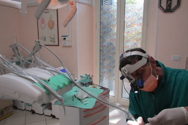 Images Germani Dr. Roberto Studio Dentistico