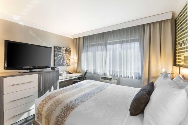 Images Best Western Plus Milwaukee West