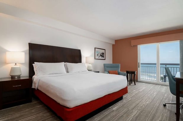 Images Hilton Garden Inn Daytona Beach Oceanfront