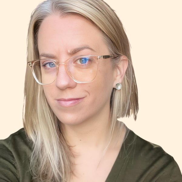 Images Anne Radakovich, Counselor