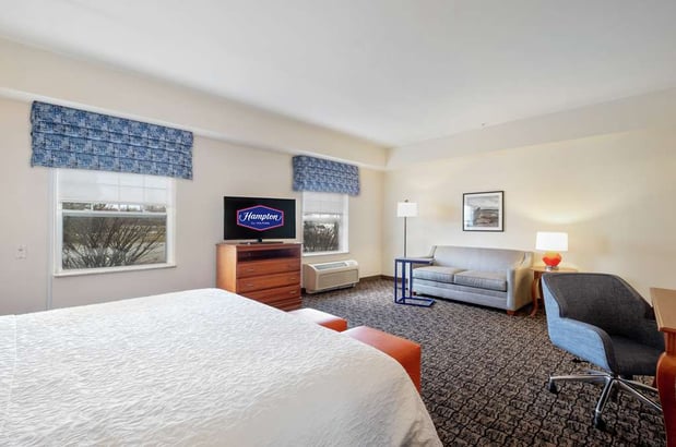 Images Hampton Inn & Suites Rockland