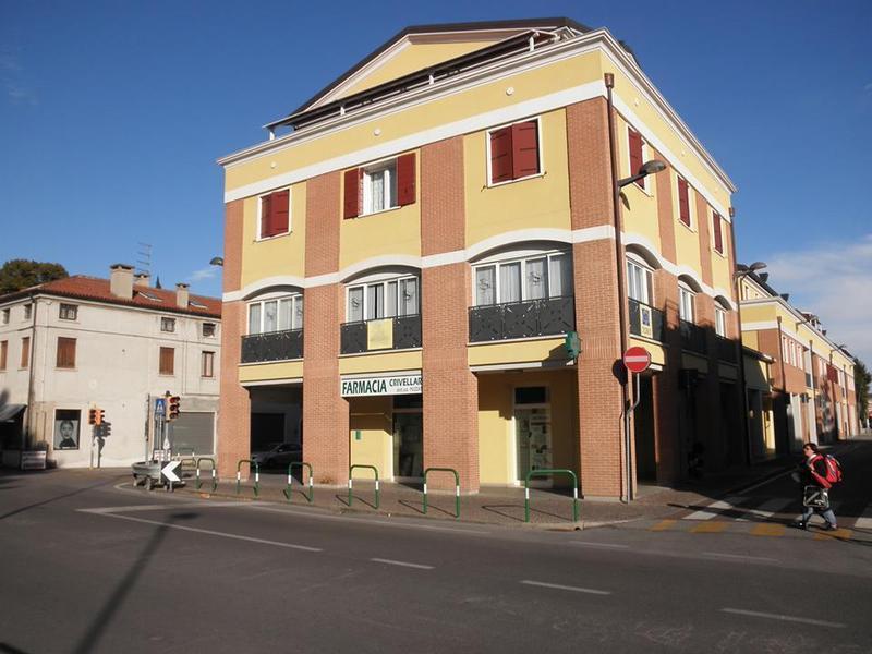 Images Farmacia Crivellari - Dott.ssa Pozzati