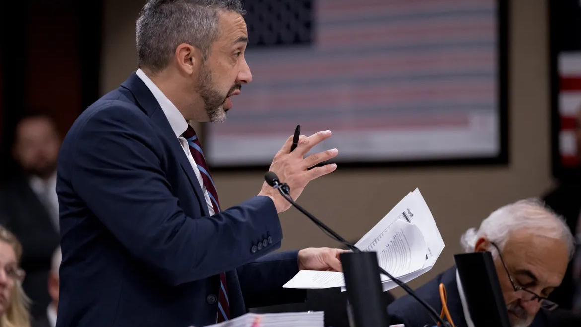 Attorney Felix Valenzuela Arguing In Court 