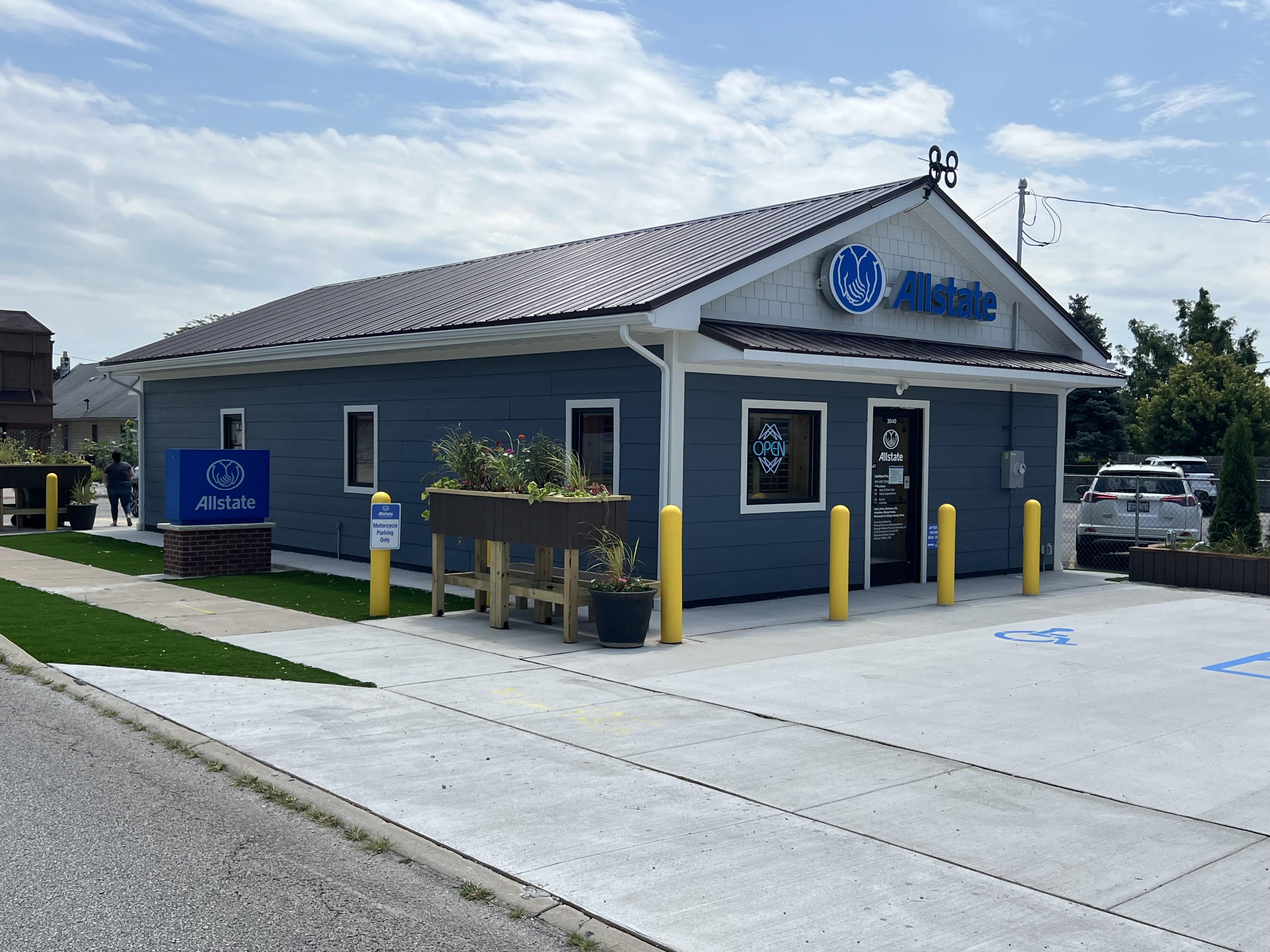 Jamilynn Fox: Allstate Insurance Image