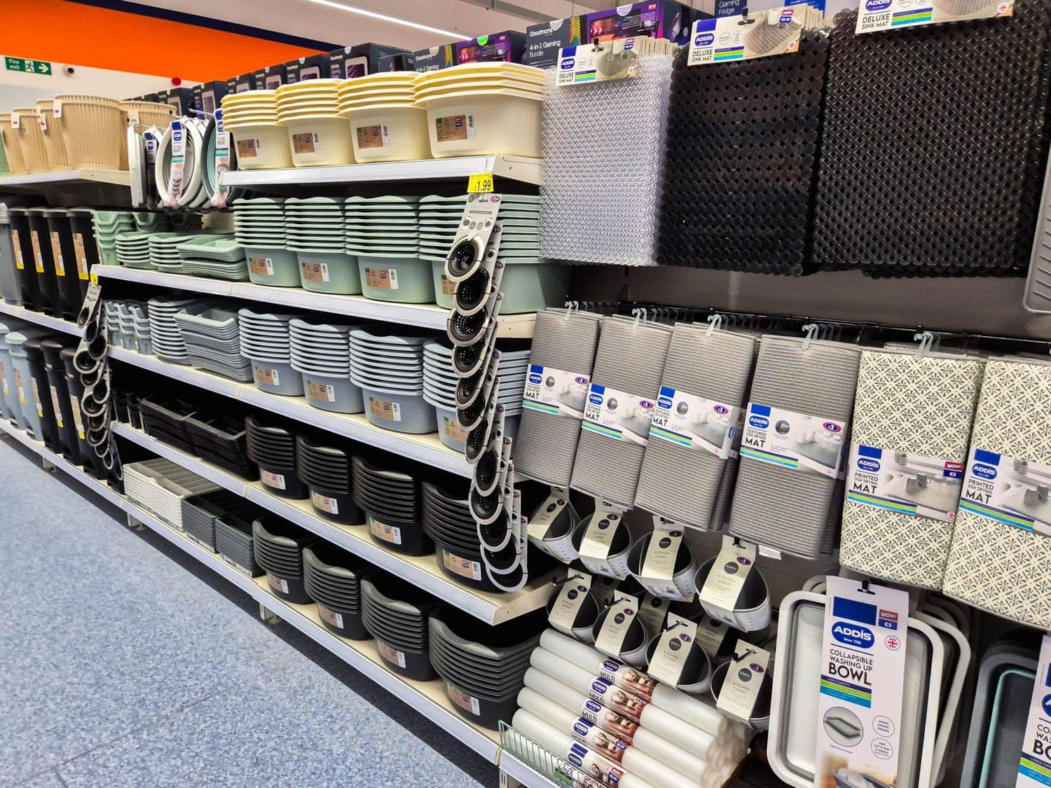 Images B&M Home Store with Garden Centre