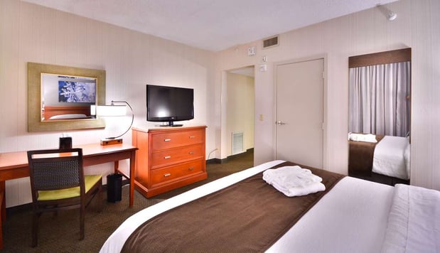 Images Embassy Suites by Hilton Denver Central Park