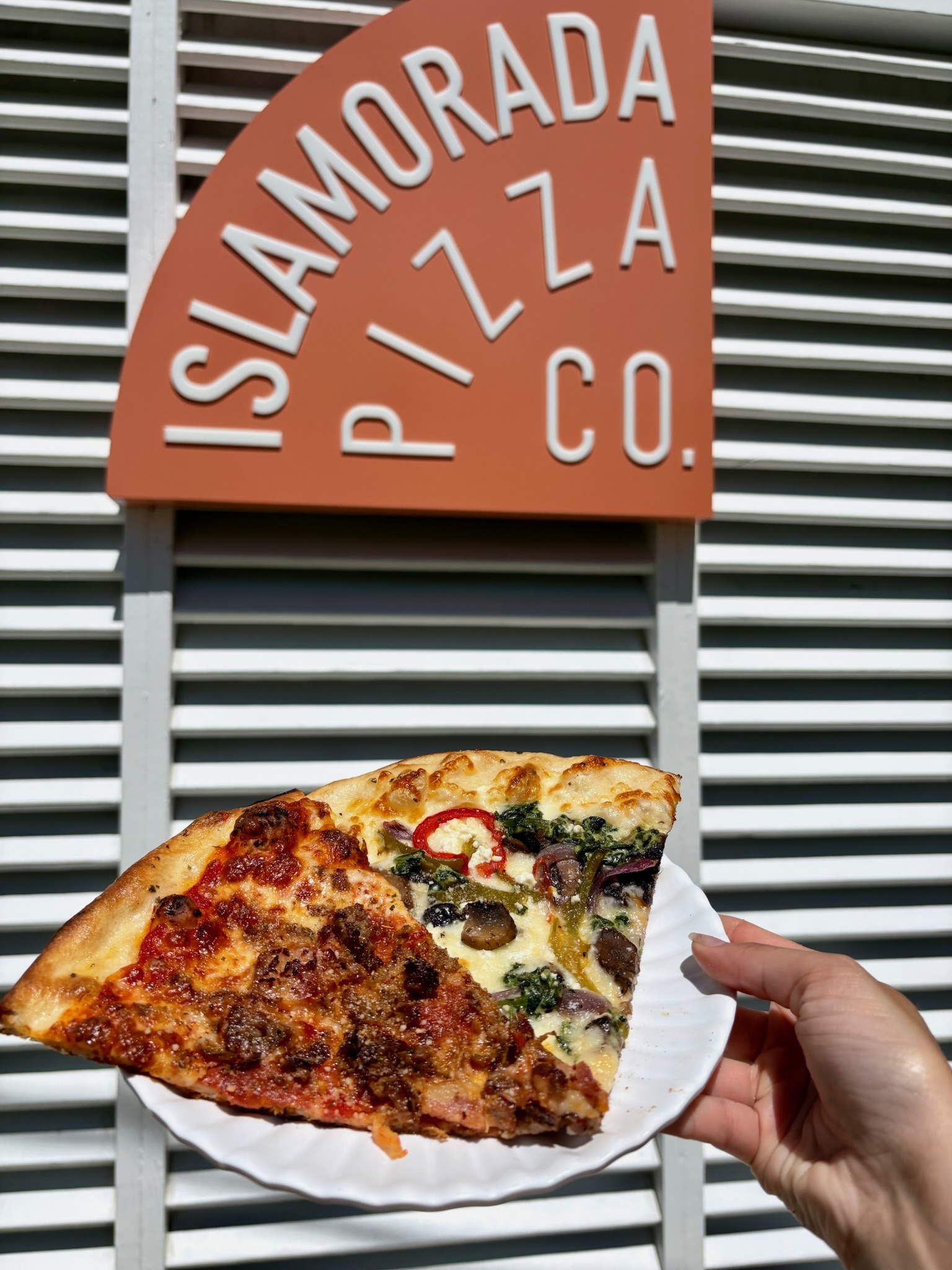 Islamorada, Meat Lovers Pizza & Garden Pizza Lunch, Dinner