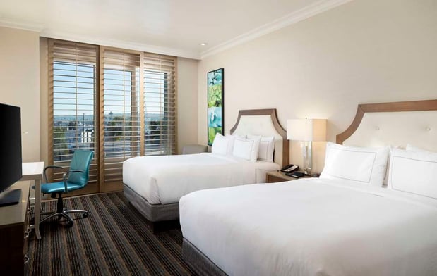 Images DoubleTree by Hilton San Diego Bayside