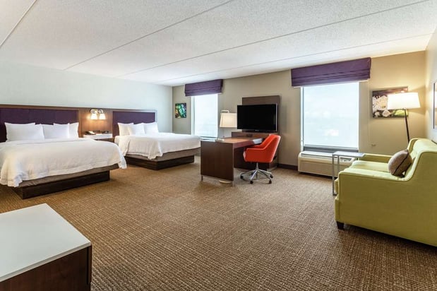 Images Hampton Inn & Suites Chicago-Libertyville