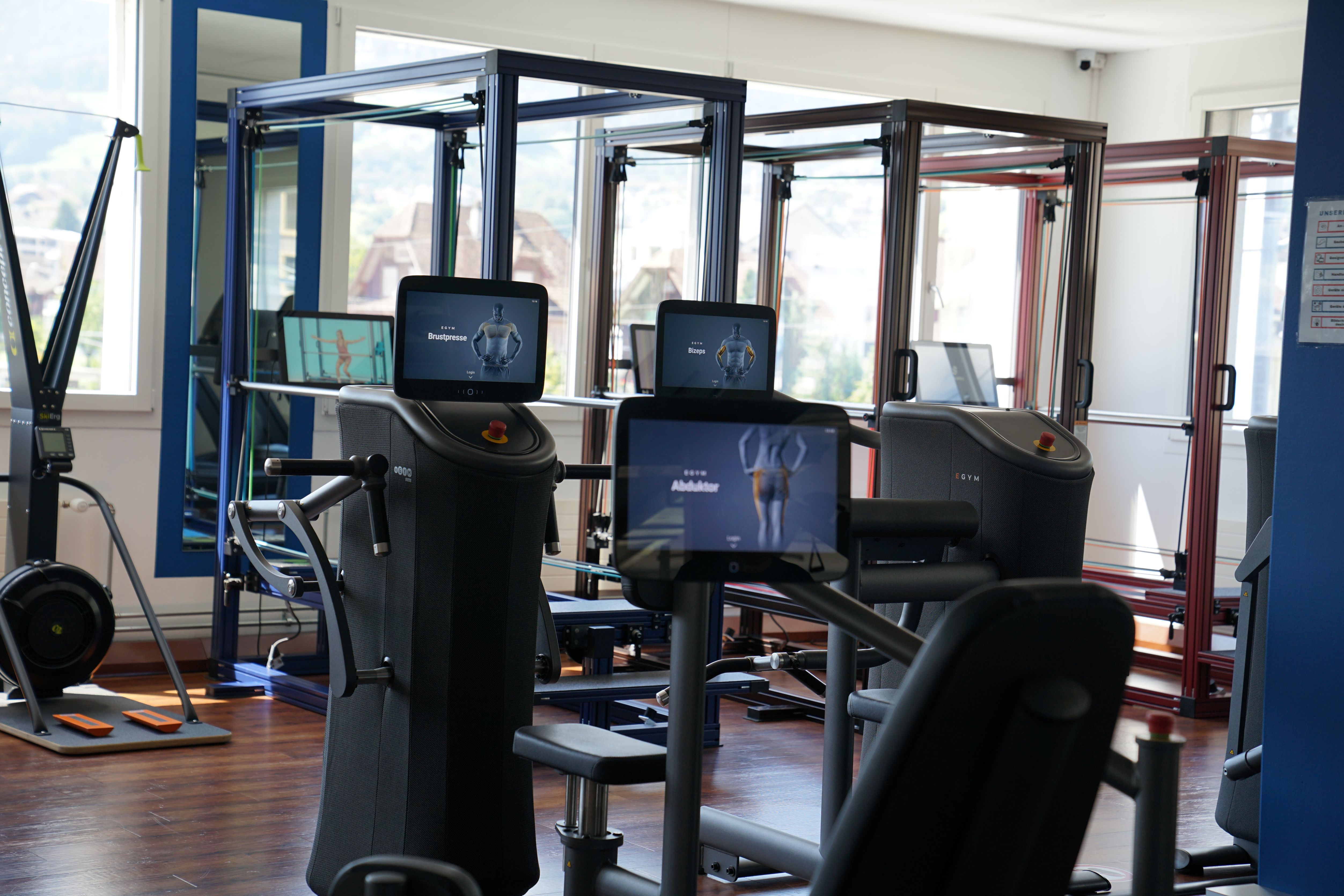 Bilder Physical Center Mavric AG