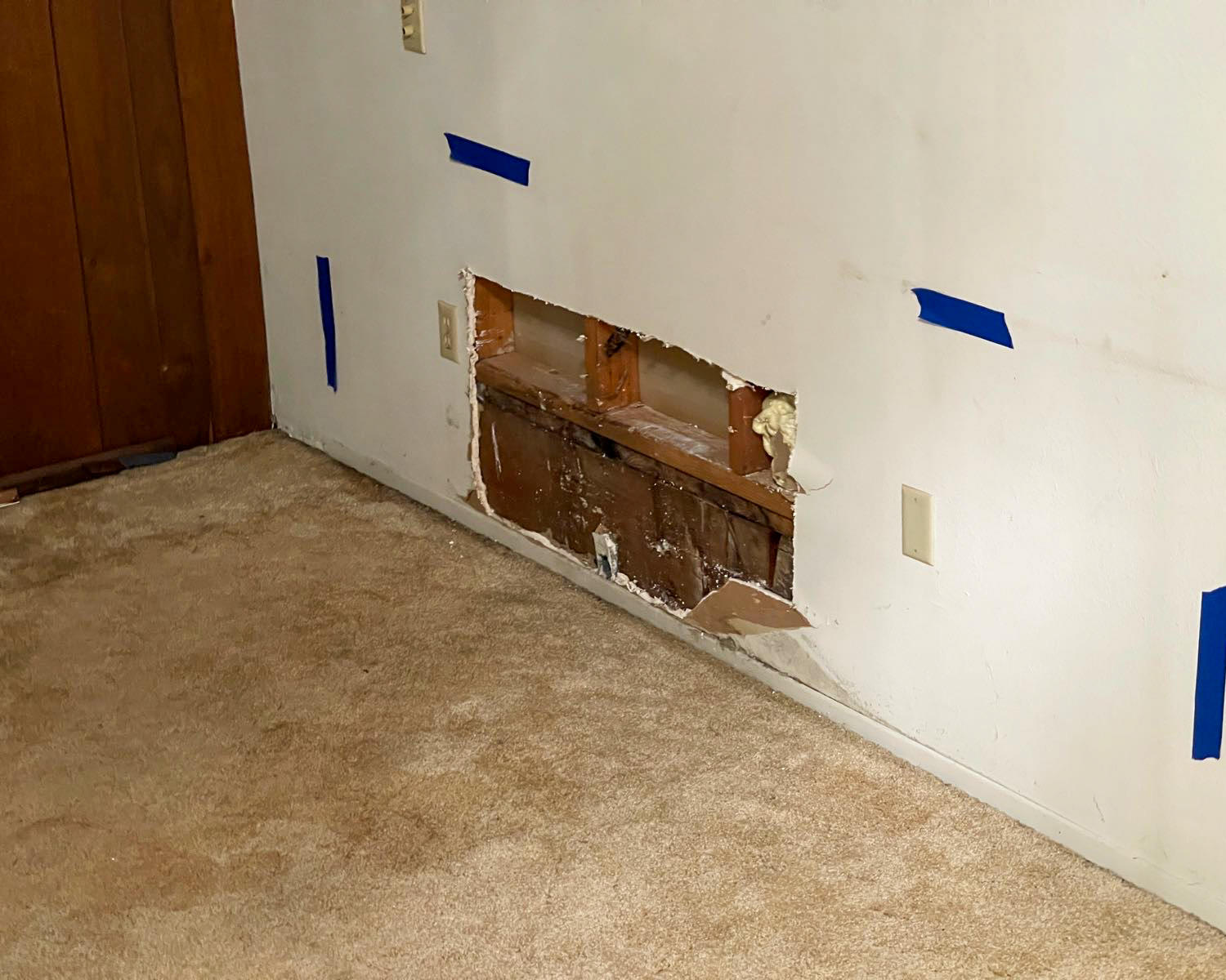Do you know who you will call for your water damage cleanup and restoration needs in Olympia, WA? SERVPRO of Lacey is the answer, we have the expertise to help. Give us a call!