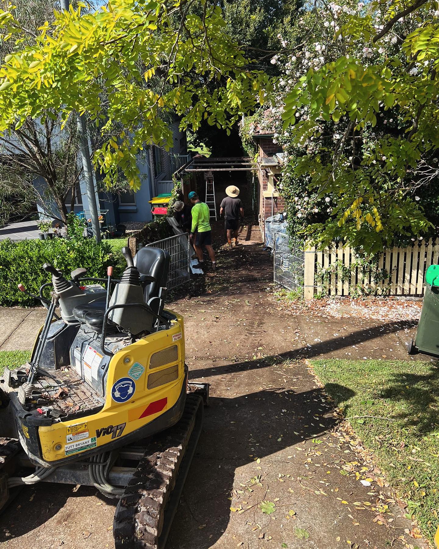 Images Fleck Rubbish Removal & Mini Excavations