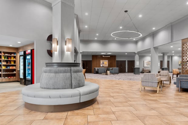 Images Holiday Inn Dubuque/Galena by IHG