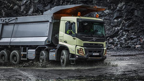Bilder Volvo Trucks & Renault Trucks | Neuwagenzentrum Hamburg