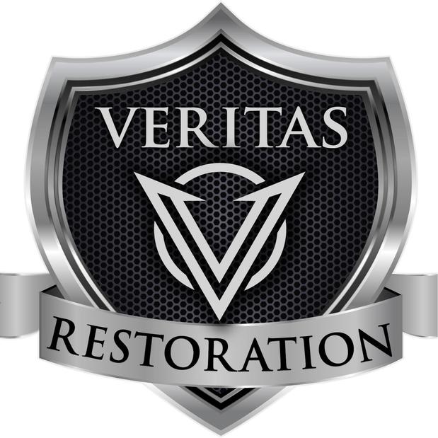 Veritas Restoration & Mold Remediation Logo
