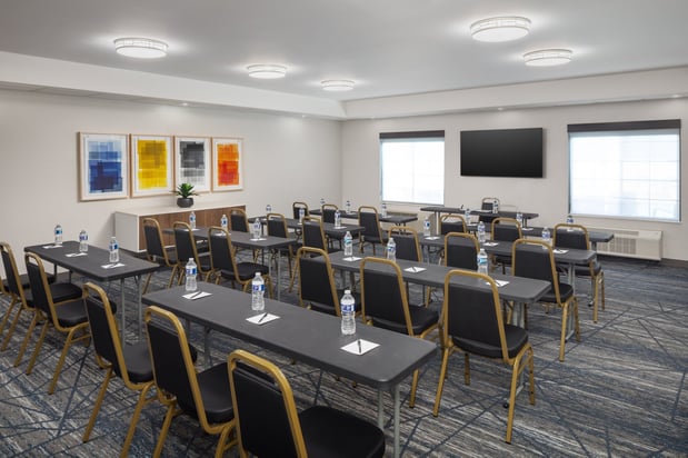 Images Holiday Inn Express & Suites Albemarle by IHG