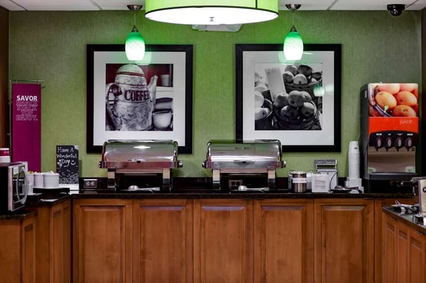 Images Hampton Inn Harrisonburg - University