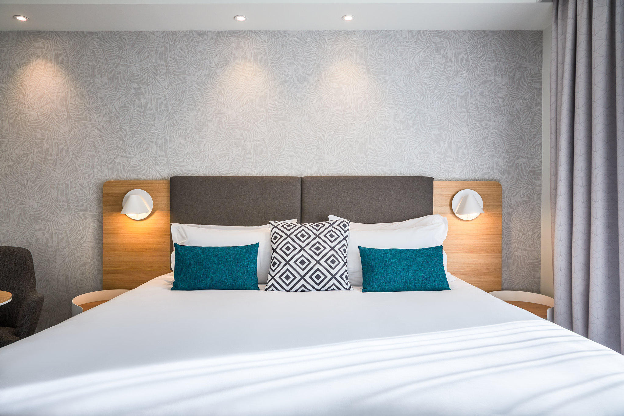 Images Holiday Inn Perpignan by IHG