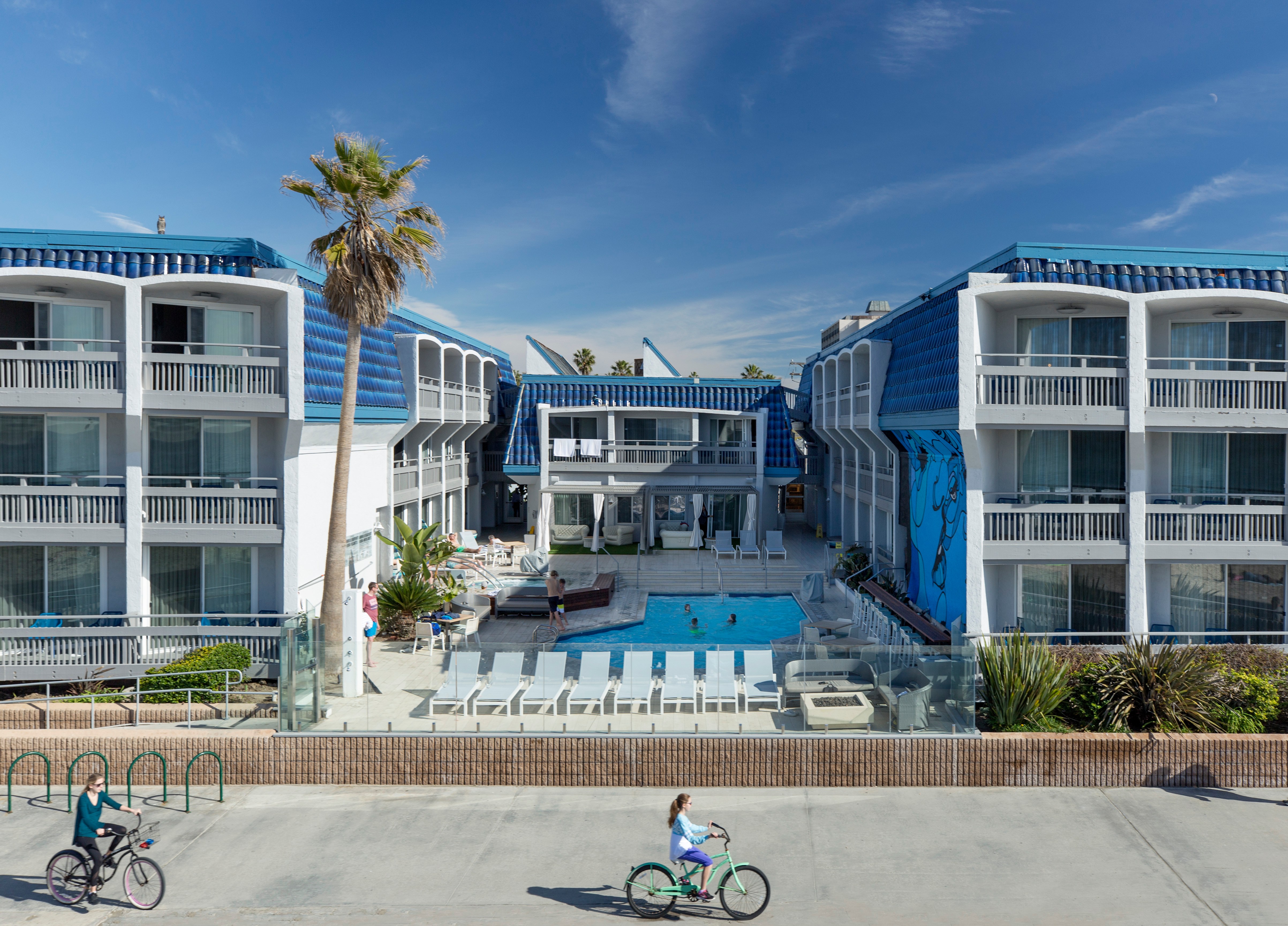 Blue Sea Beach Hotel, San Diego California (CA ...