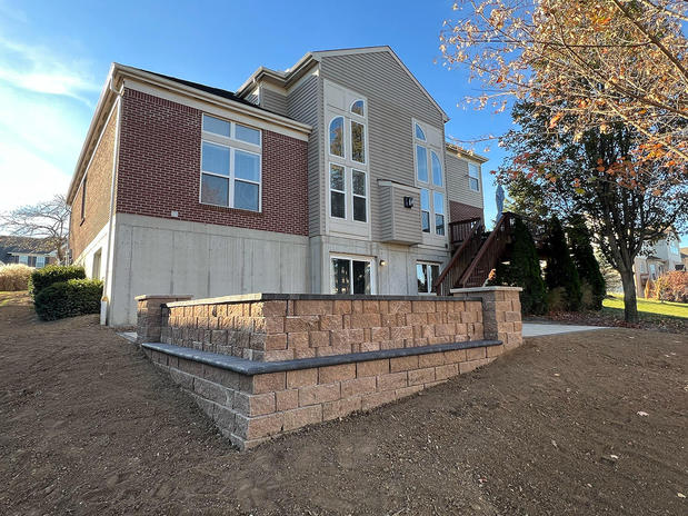 Images Ground Control Lawn and Landscape