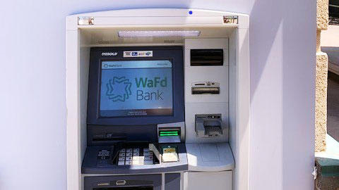 Images WaFd Bank- Closed
