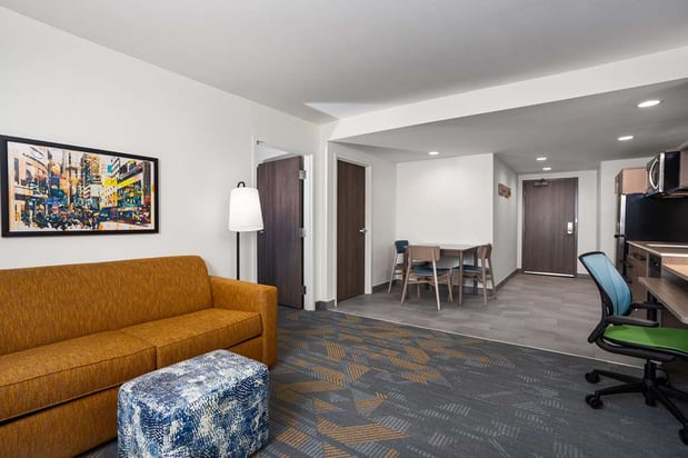 Images Home2 Suites by Hilton Indianapolis North at Intech Park
