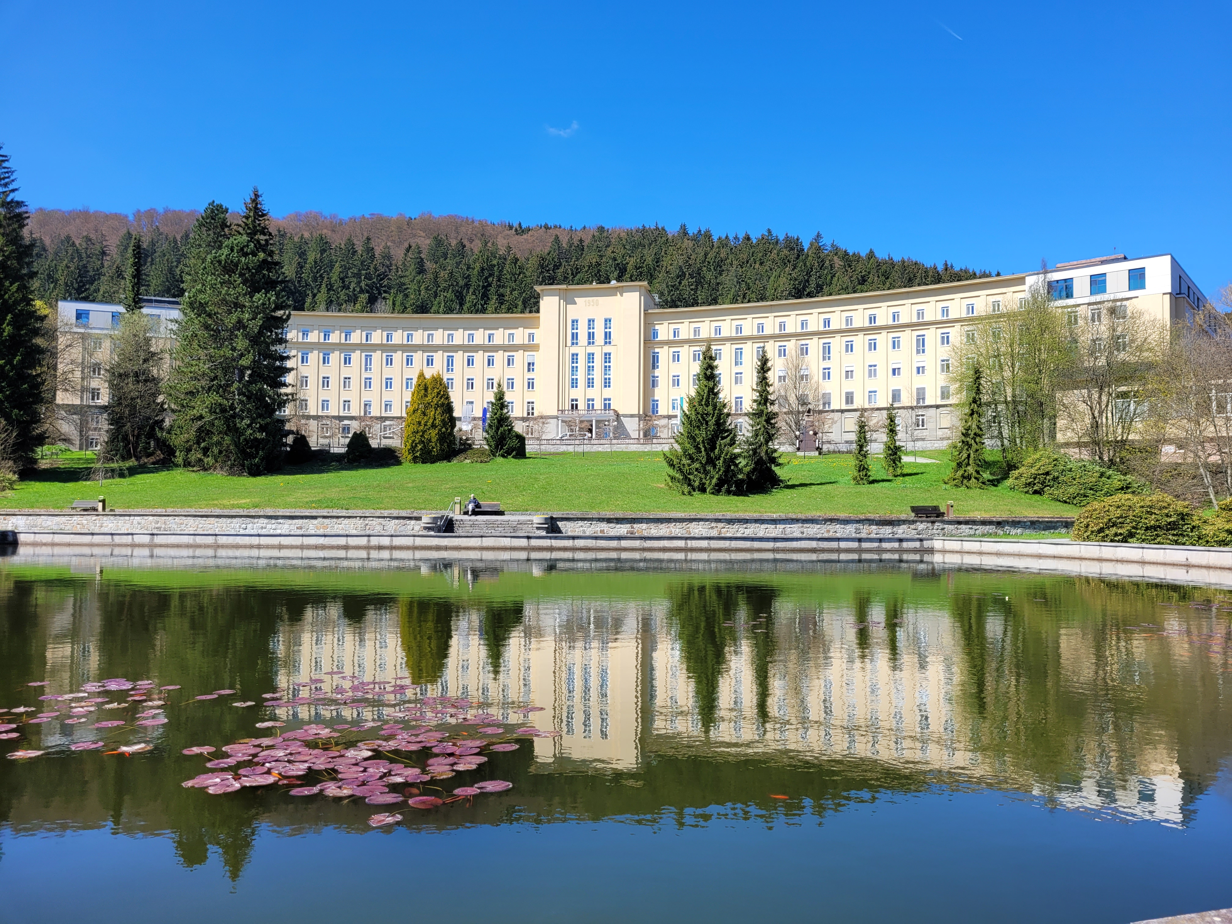 MVZ Erlabrunn- Betriebsstätte Erlabrunn - Neurologie in Breitenbrunn im Erzgebirge - Logo