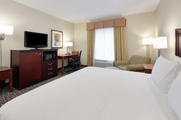 Images Hampton Inn & Suites Southern Pines-Pinehurst
