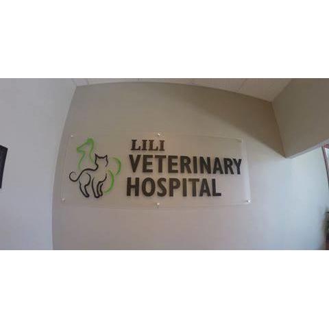 Lili Veterinary Hospital Logo