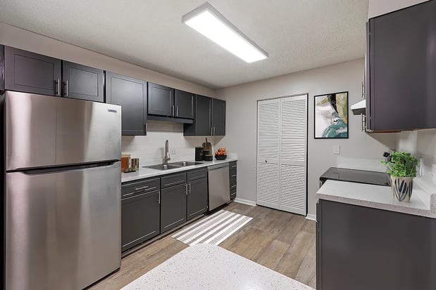 Images Riverchase Landing