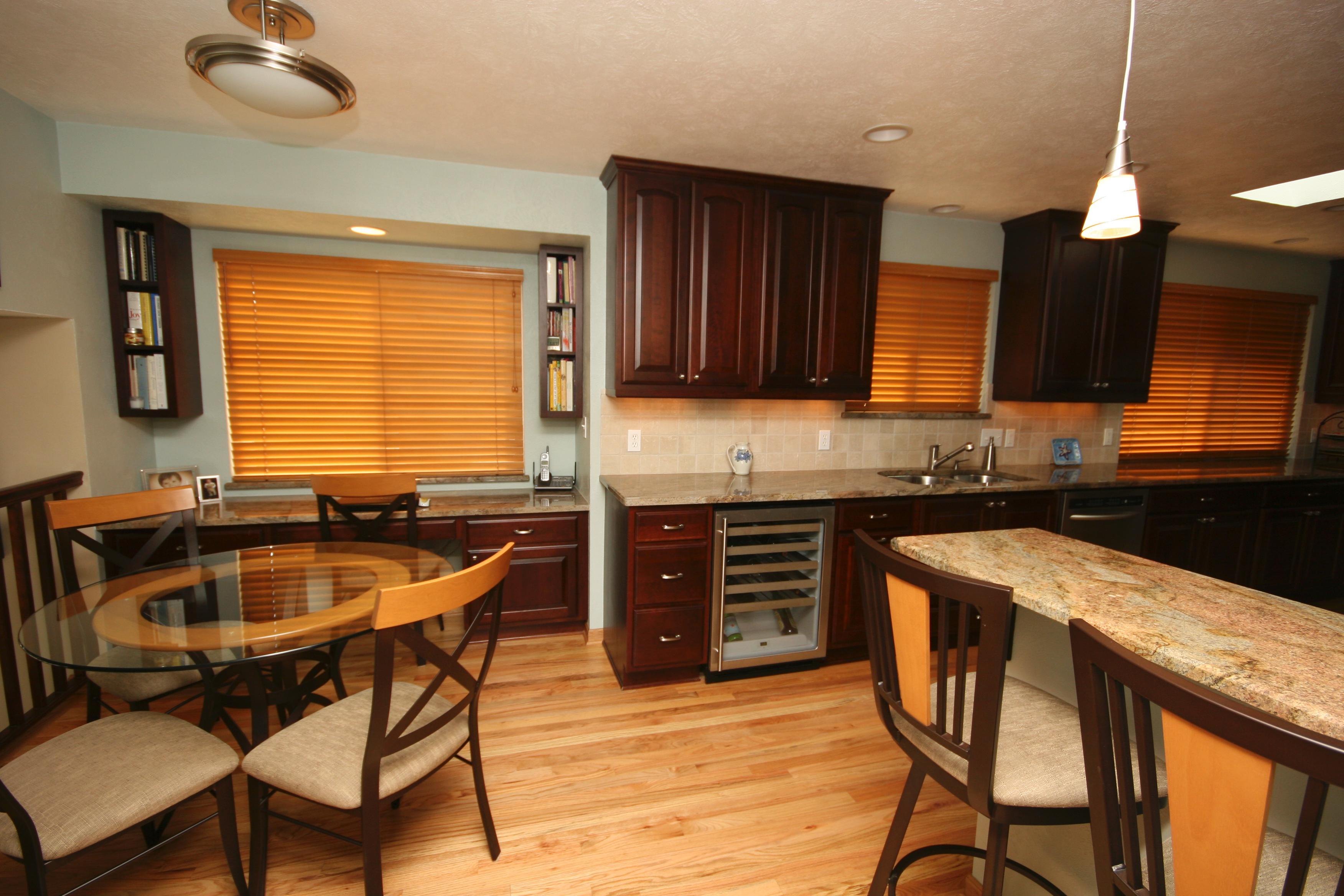 Signature Woodworks Llc