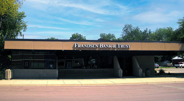 Images Kayla Hirschman - Frandsen Bank & Trust Mortgage