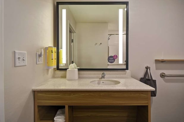Images Tru by Hilton Denver South Park Meadows