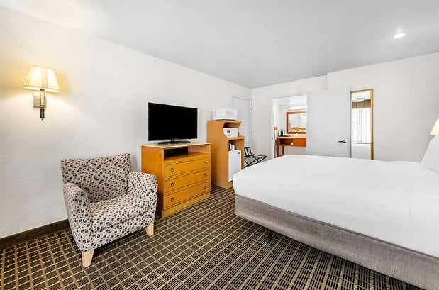 Images SureStay Plus by Best Western San Jose Central City