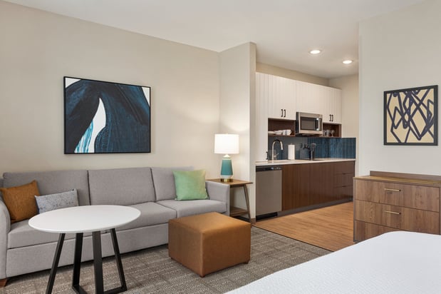 Images Staybridge Suites Williamsville - Buffalo by IHG