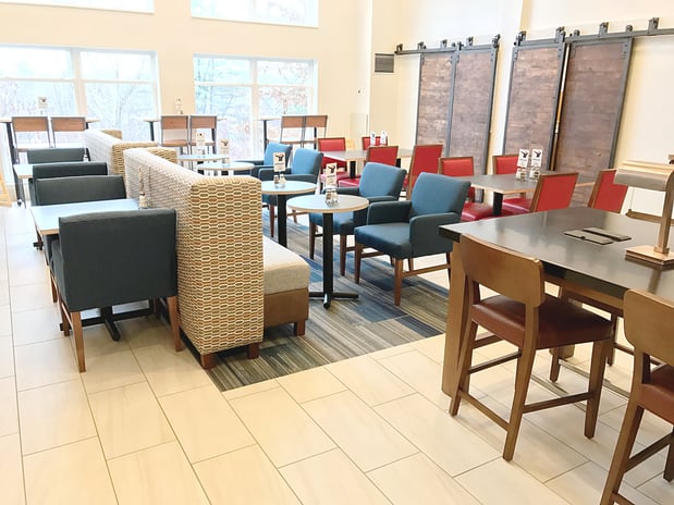 Images Holiday Inn Express & Suites White River Junction by IHG