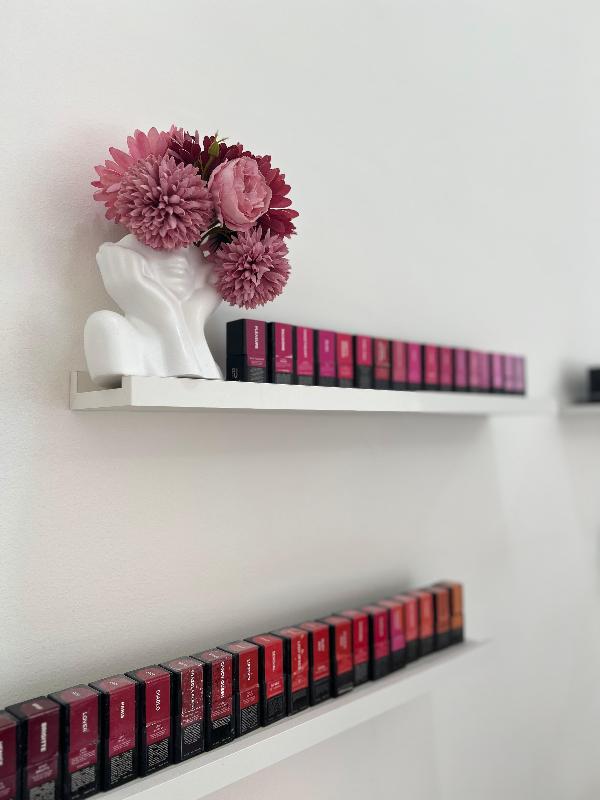 Images Glow Up - Ilaria Mazzullo Nails Artist Estetica Silvia