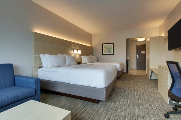 Images Holiday Inn Express & Suites Elizabethtown North by IHG
