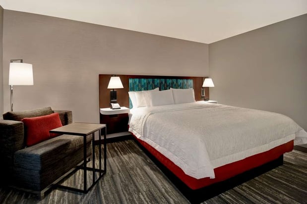 Images Hampton Inn Pleasant View
