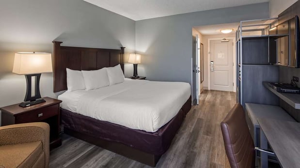 Images Best Western Paramus Hotel & Suites