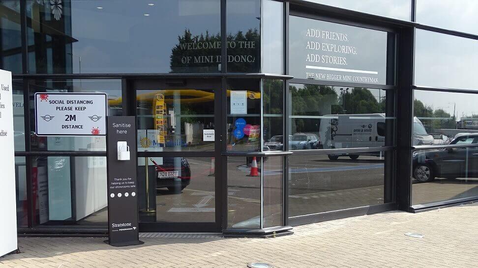 Images MINI Service Centre Doncaster