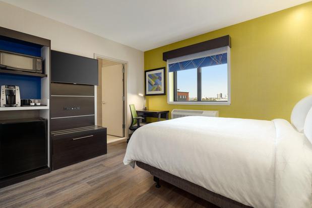 Images Holiday Inn Express Jamaica - Jfk Airtrain - Nyc by IHG