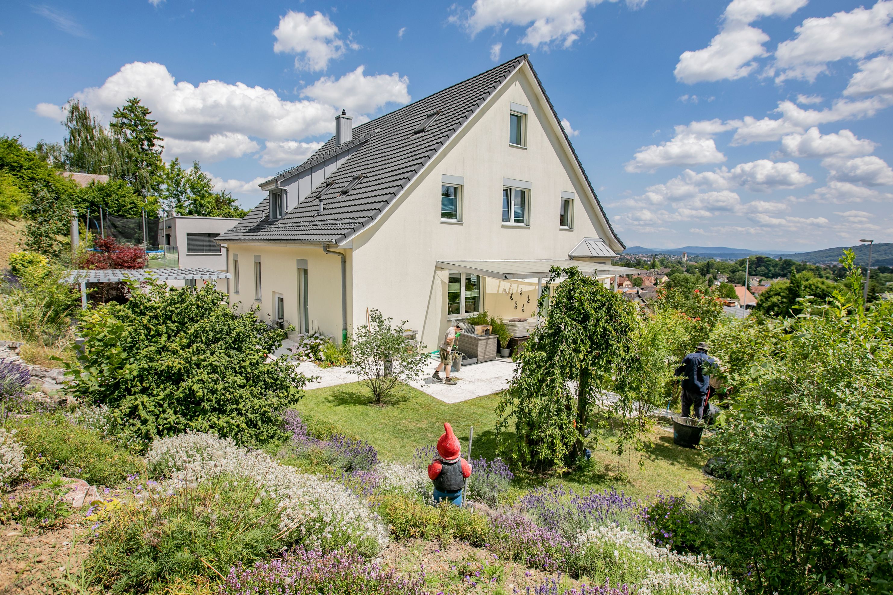 Bilder Göldi AG Gartenbau und Sportplatzbau