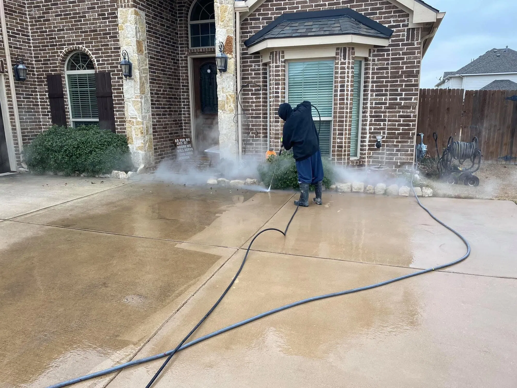 R & B Concrete Cleaners LLC Image