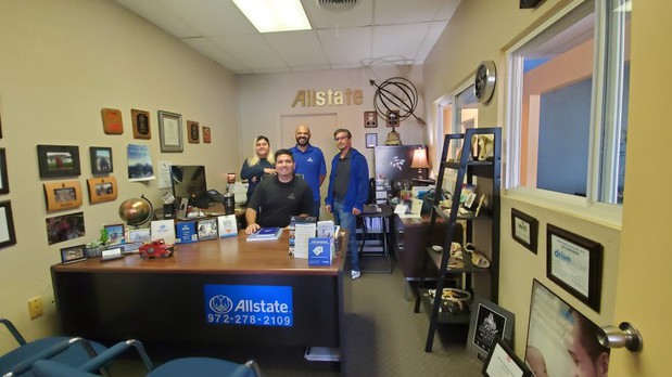 Images Tim Brooks: Allstate Insurance